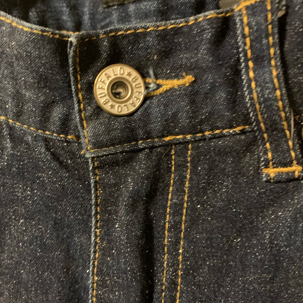 Rare Vintage boot cut  Size 28  Y2K  Sparkling Buffalo jeans